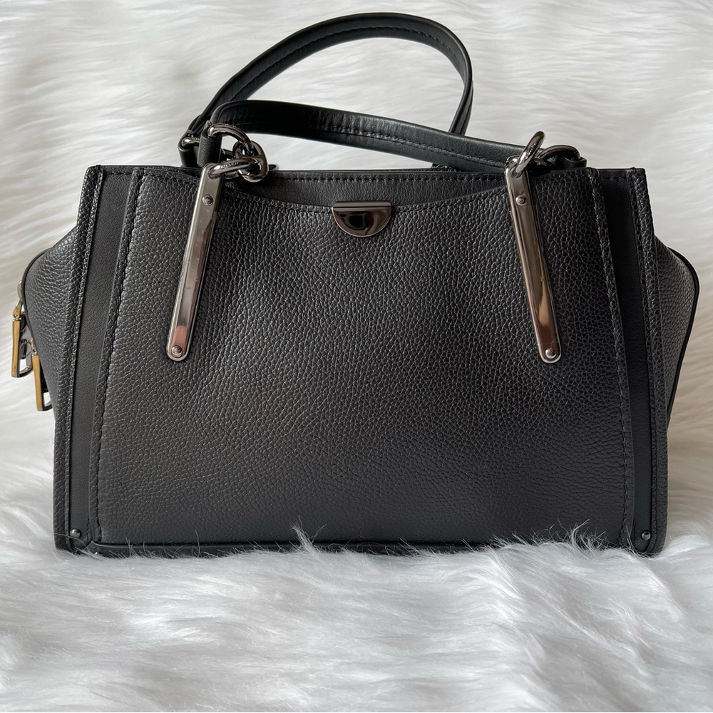 🆕🆕COACH DREAMER SATCHEL PEBBLE LEATHER BAG IN BLACK